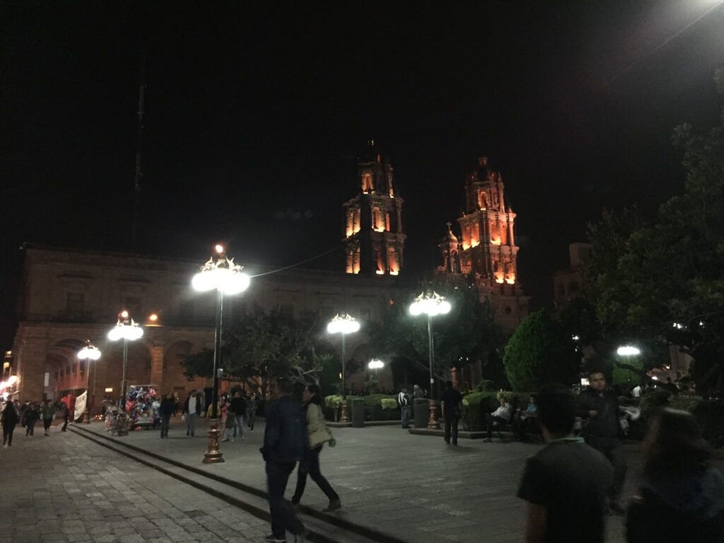 san luis potosí comida, sótano de las golondrinas